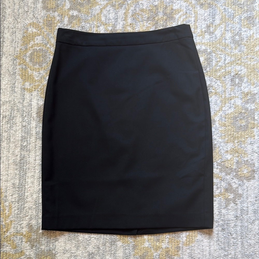 Banana Republic black pencil skirt